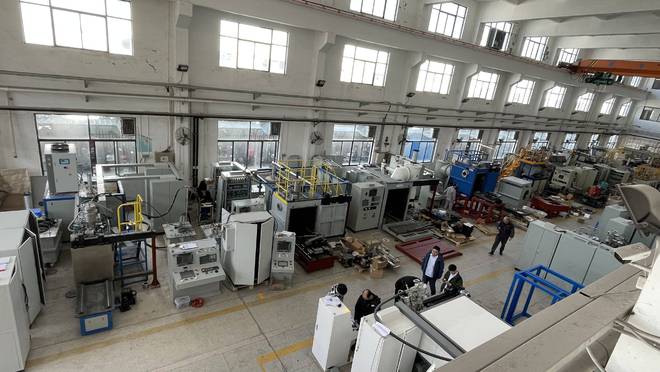 桂林獅達真空電子束焊機 風生水起，鑄就裝備制造業新旗幟