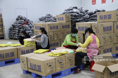 桂林電子科技大學支援湖北十堰價值20萬元農產品與機械設備