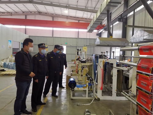 青島西海岸新區(qū)綜合執(zhí)法主動(dòng)服務(wù)為企業(yè)排憂解難 法律咨詢服務(wù)